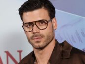 François Arnaud porte des slips blancs moulants dans un nouveau magazine sexy
