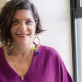 Comment une enseignante et ses élèves apportent l'égalité queer sur Wikipédia