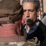 Qui est Daniel Biss, le démocrate qui a battu de peu la star de la génération Z Kat Abughazaleh dans l'Illinois