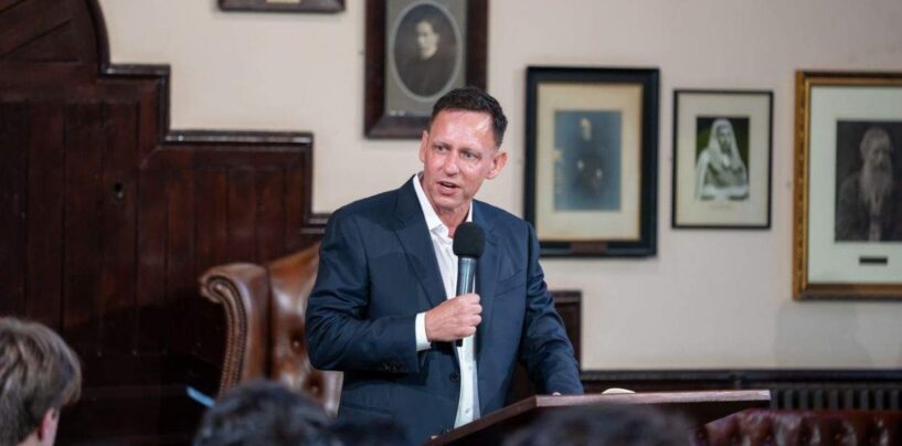 « L'agent du chaos » Peter Thiel donne une conférence sur l'Antéchrist aux portes du Vatican