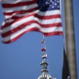 Les républicains du Tennessee avancent un projet de loi ciblant ce que les étudiants peuvent appeler des éducateurs transgenres