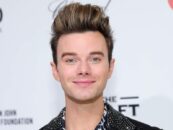 Chris Colfer craint d'être « annulé » à cause de son nouveau roman gay « cochon »