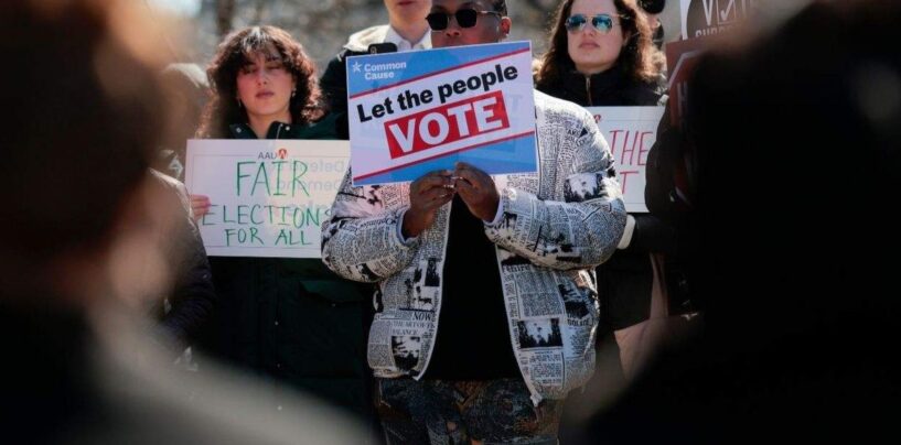 Les sénateurs doivent rejeter le programme anti-trans de Trump dans le cadre de la loi SAVE America, préviennent les défenseurs