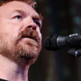 Graham Platner annule brusquement la collecte de fonds de sa campagne au bar gay de New York