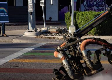 Arrêté pour avoir repeint les passages pour piétons effacés de la Dallas Pride, un Texas dit qu'il recommencerait