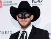 Orville Peck laisse les fans se cacher derrière le masque dans de nouveaux projets bruts