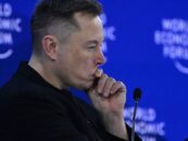 Une fresque murale liée à Elon Musk dans un bar gay de Rhode Island suscite des réactions négatives