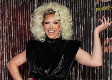 La star de Drag Race, Darlene Mitchell, épouse son adorable mari lors d'une cérémonie campy