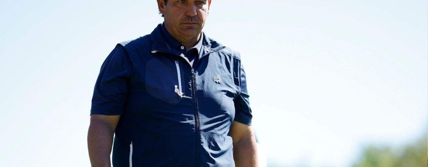 Ron DeSantis signe une loi rétablissant l'accès à court terme aux médicaments anti-VIH pour les Floridiens dans le besoin