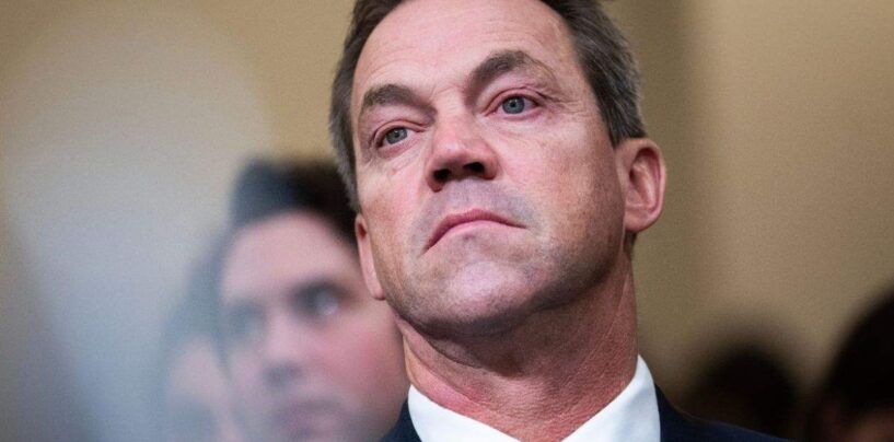 Le mari de Kristi Noem accusé de vivre une double vie de fétichiste du travestissement « bimbo aux gros seins »