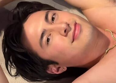 Classement de chaque séance photo sexy d'Hudson Williams depuis Heated Rivalry