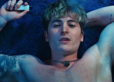 Explication de Blue Film, le film gay tabou qui a fait sortir le public d'une projection