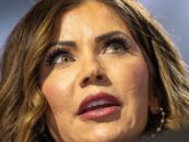 25 réactions hilarantes à l'hypocrisie de Kristi Noem après les fuites sur le fétichisme du travestissement de son mari