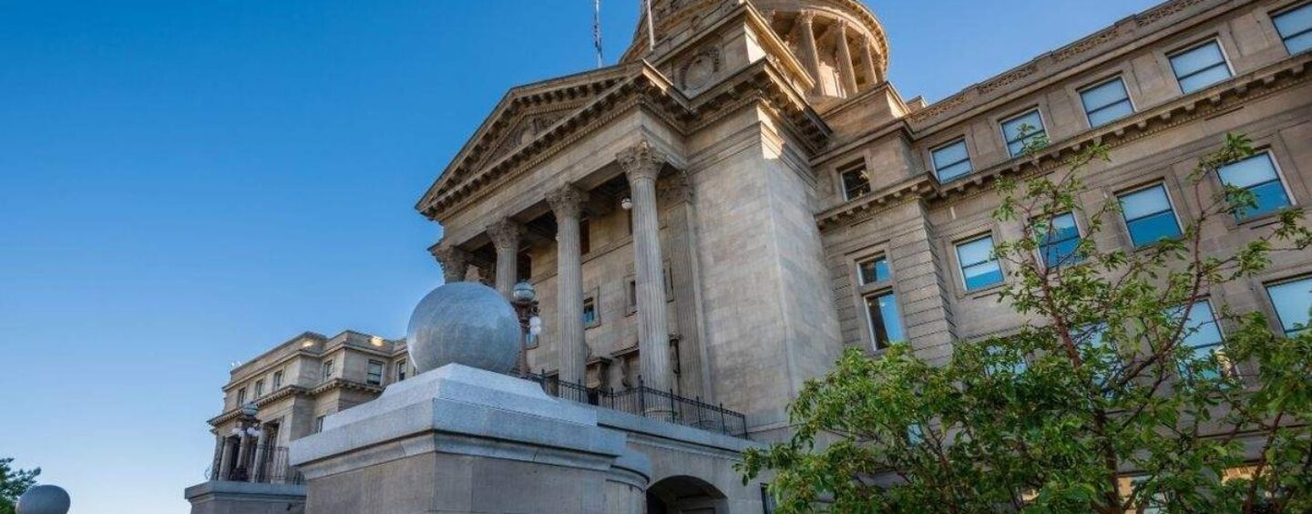 La législature de l'Idaho ne gouverne pas. C'est la chasse aux transgenres