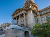 La législature de l'Idaho ne gouverne pas. C'est la chasse aux transgenres