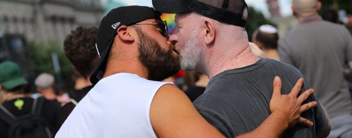 Aux États-Unis, les couples de même sexe prospèrent alors même que le soutien du Parti républicain à l’égalité du mariage diminue