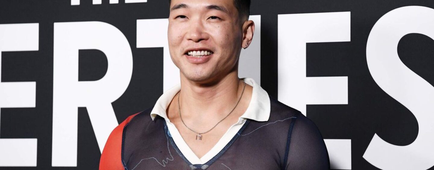 Joel Kim Booster parle de sexe « récréatif » et de la sensation de « pression » pour maintenir son physique