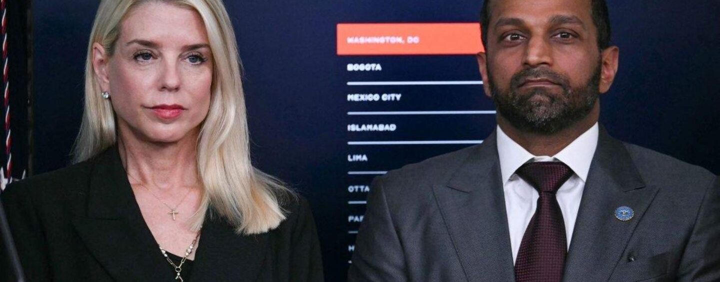 Le FBI vient-il de publier cette vidéo de propagande pour sauver le travail de Kash Patel ?