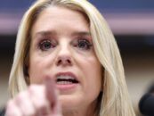 Au cours de son court mandat en tant que procureur général de Trump, Pam Bondi a terrorisé les Américains LGBTQ+