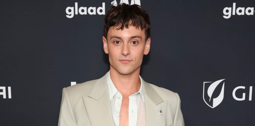 Tom Daley porte un Speedo serré dans de nouvelles photos virales de vacances