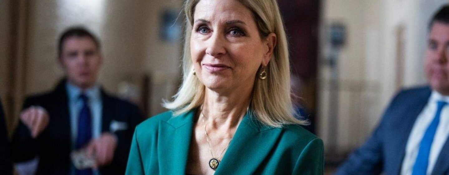 Les républicains de la Chambre des représentants poussent un projet de loi obligeant les États à cesser de reconnaître les personnes trans dans les écoles