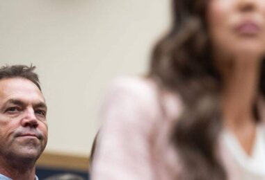 La nouvelle bombe de Bryon Noem met la politique anti-trans de Kristi Noem sous le feu des projecteurs