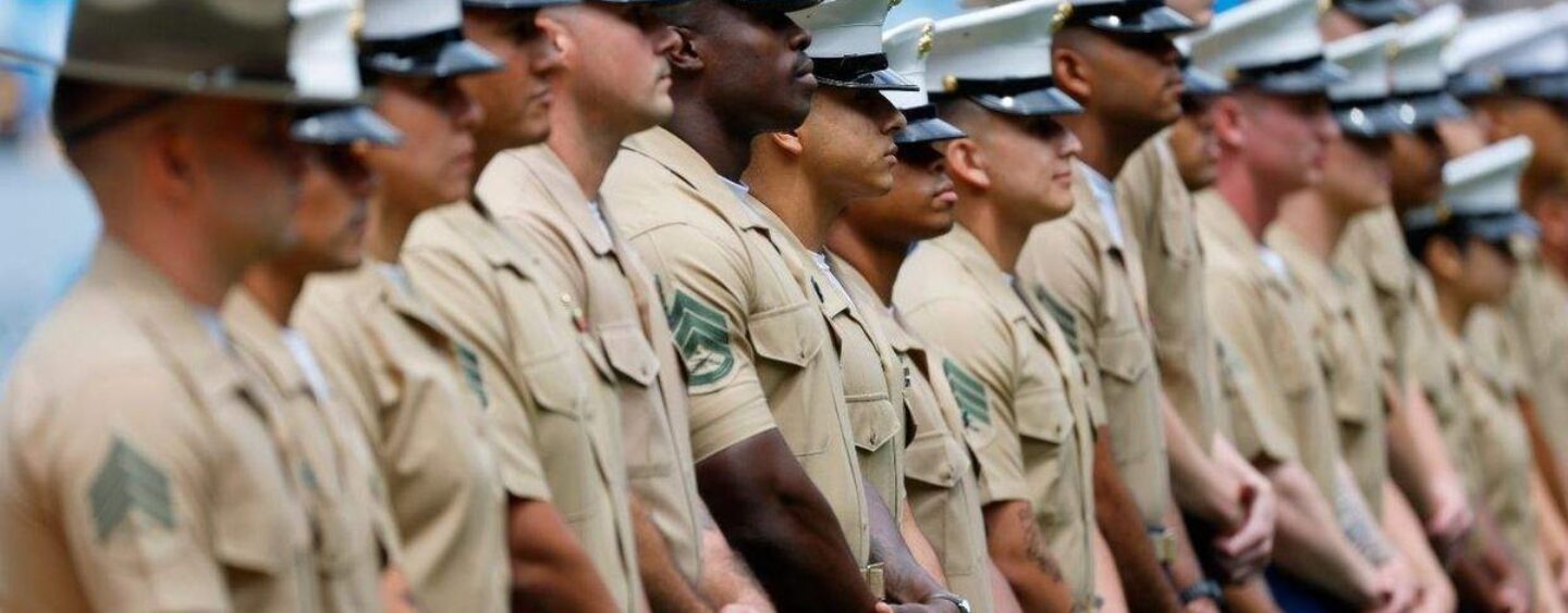 L’administration Trump paie les troupes trans pour qu’elles ne travaillent pas