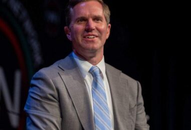 Le gouverneur du Kentucky, Andy Beshear, sera honoré pour s'être opposé aux lois anti-LGBTQ+