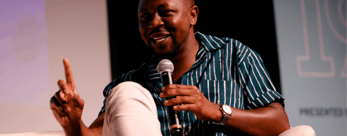 Il est venu ici par sécurité. L’Amérique l’a obligé à se battre pour cela.