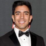 Une star de cinéma gay pour adultes bannie des États-Unis pendant 10 ans après un interrogatoire « douloureux »