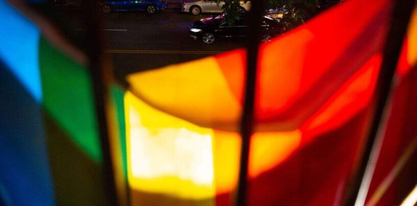 Le seul bar lesbien de Denver est en crise. La communauté intervient