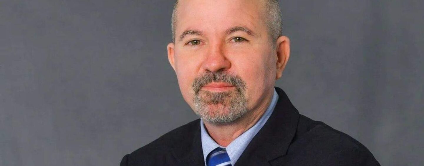 Un avocat trans pionnier qui combat Trump est nommé l'une des personnes les plus puissantes du monde