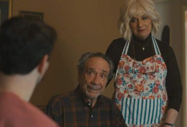 Casting de serre-livres : les grands-parents aimant un petit-enfant gay sont une « bénédiction »