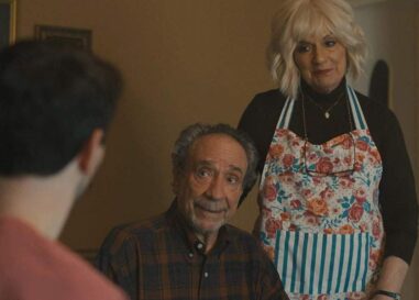 Casting de serre-livres : les grands-parents aimant un petit-enfant gay sont une « bénédiction »