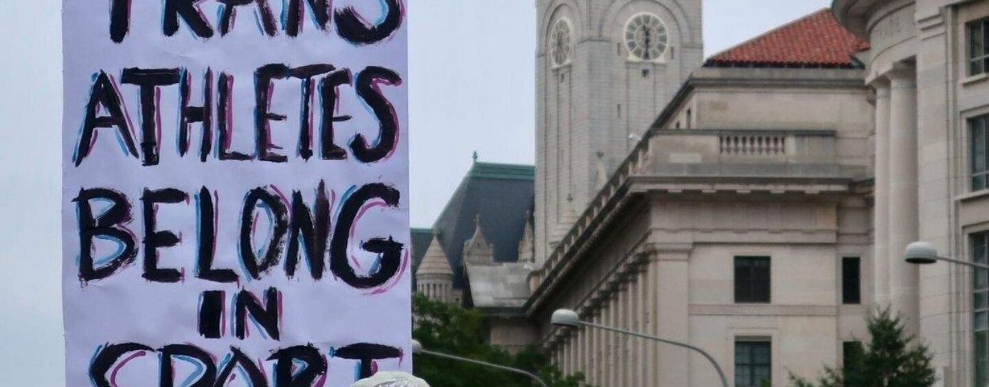 La cour d'appel fédérale déclare que les ordonnances de Trump ne constituent pas une loi et rejette l'interdiction des athlètes trans au Minnesota