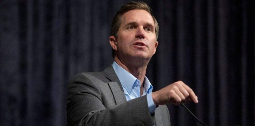 Andy Beshear dénonce l'abus de foi de Trump en acceptant le prix d'allié LGBTQ+