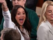 Une autre femme évincée du cabinet de Trump suite au départ de la secrétaire au Travail Lori Chavez-DeRemer