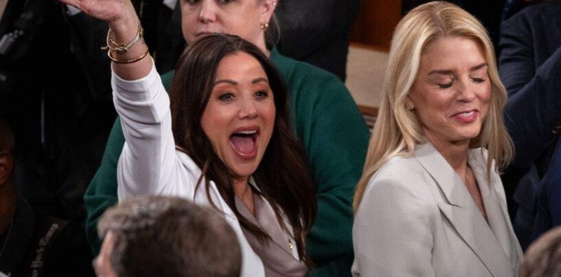 Une autre femme évincée du cabinet de Trump suite au départ de la secrétaire au Travail Lori Chavez-DeRemer