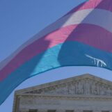 La Cour suprême se prononce sur l'affaire concernant la sortie d'étudiants trans