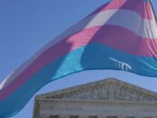 La Cour suprême se prononce sur l'affaire concernant la sortie d'étudiants trans