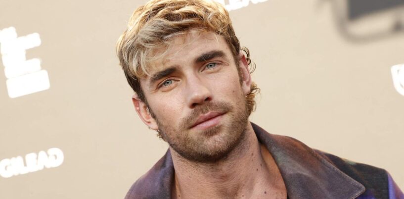 Des photos refaites à la surface de Zane Phillips montrent sa transformation de minet chaud en minet