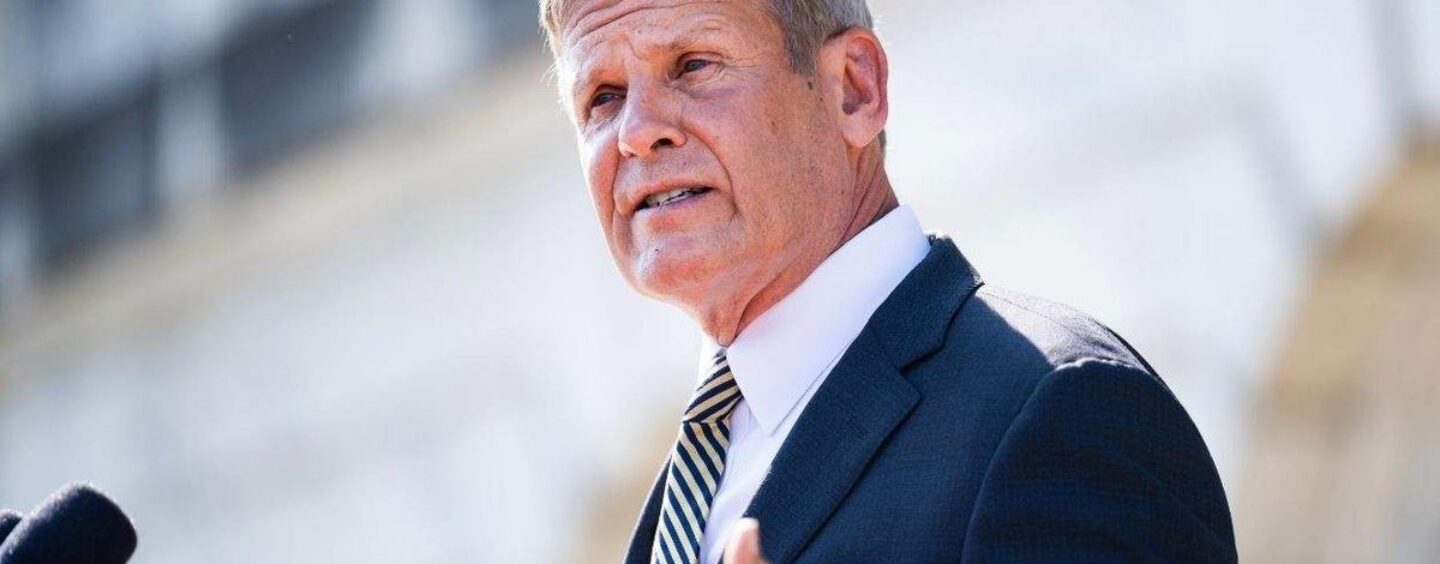 Les Républicains du Tennessee avancent une série de projets de loi pour rendre la vie invivable aux personnes transgenres