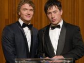 François Arnaud félicite Jacob Tierney pour un autre prix très convoité de Heated Rivalry