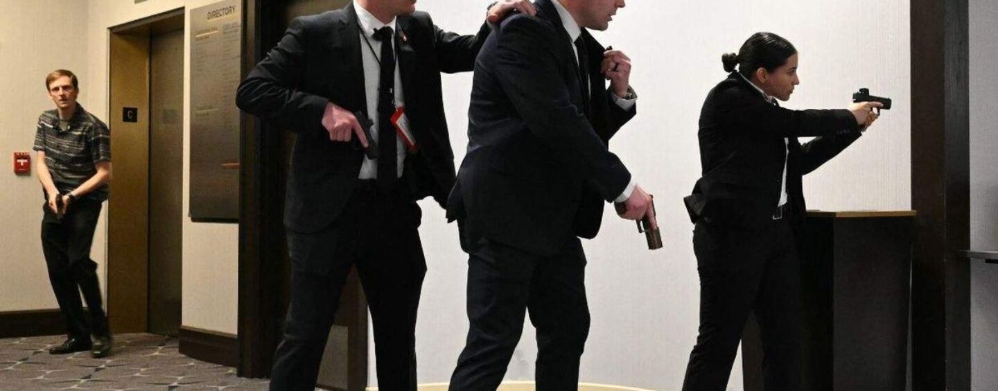 Un incident de sécurité provoque l'évacuation de Trump lors du dîner des correspondants de la Maison Blanche