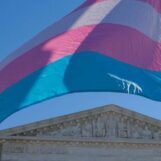 La Cour suprême rejette la tentative de punir une école pour avoir respecté l'identité d'un élève trans