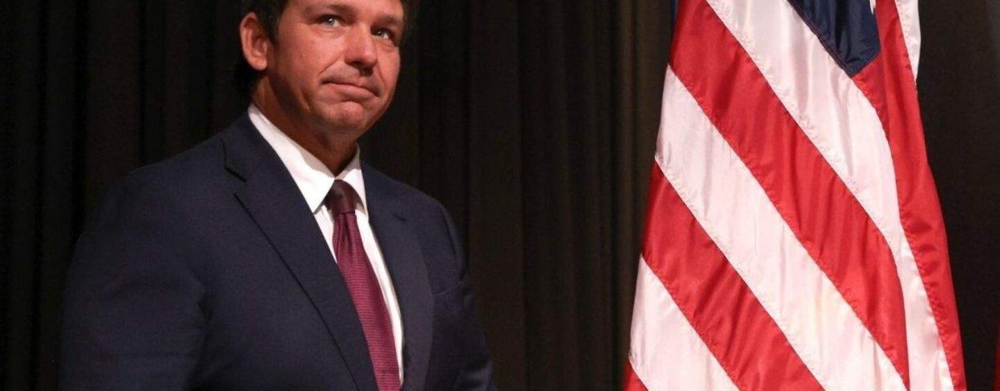 Les républicains de Floride adoptent des cartes du Congrès gerrymandérées soutenues par DeSantis