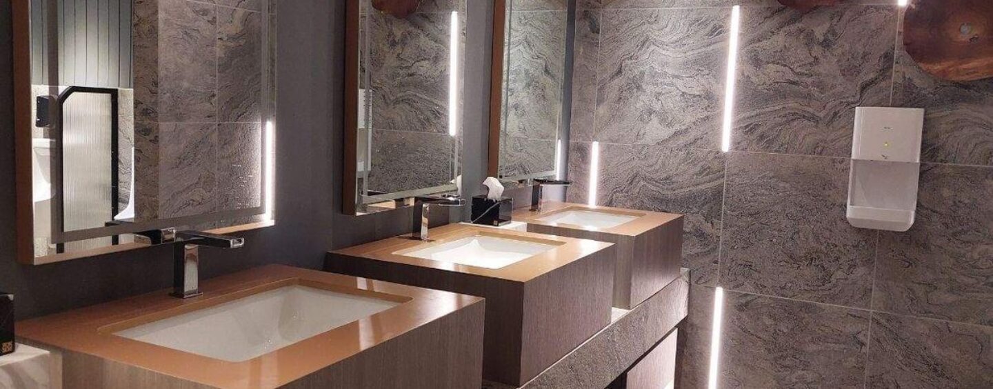 Les transgenres de l'Idaho poursuivent en justice pour bloquer la loi pénale sur les toilettes