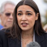 L'AOC suggère que l'Amérique a peut-être déjà élu un président gay