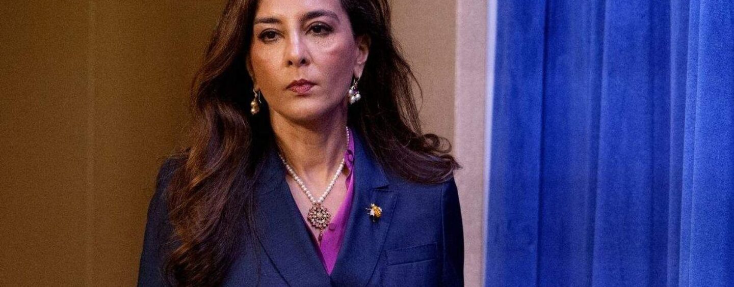 Le ministère de la Justice de Trump enquête désormais sur 36 districts scolaires de l'Illinois pour des contenus LGBTQ+.