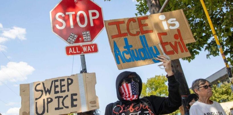 Une femme transgenre allègue des abus en détention au ICE en Arizona